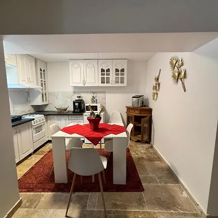 Melrose Loft With Master *