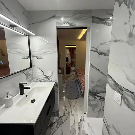 Melrose Loft With Master *